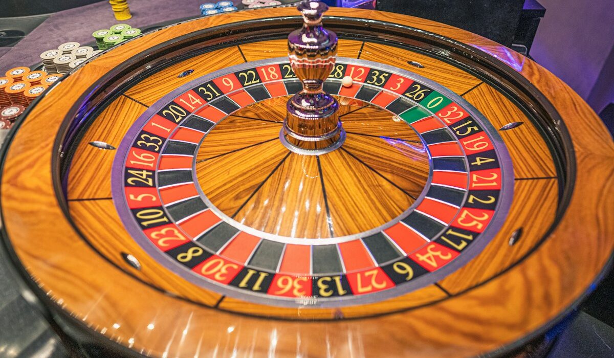 Roulette wheel illustrating the CFTC swap rule for casino-style bets