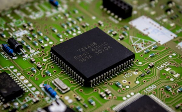 Semiconductor chip illustrating Cadence AI design demand