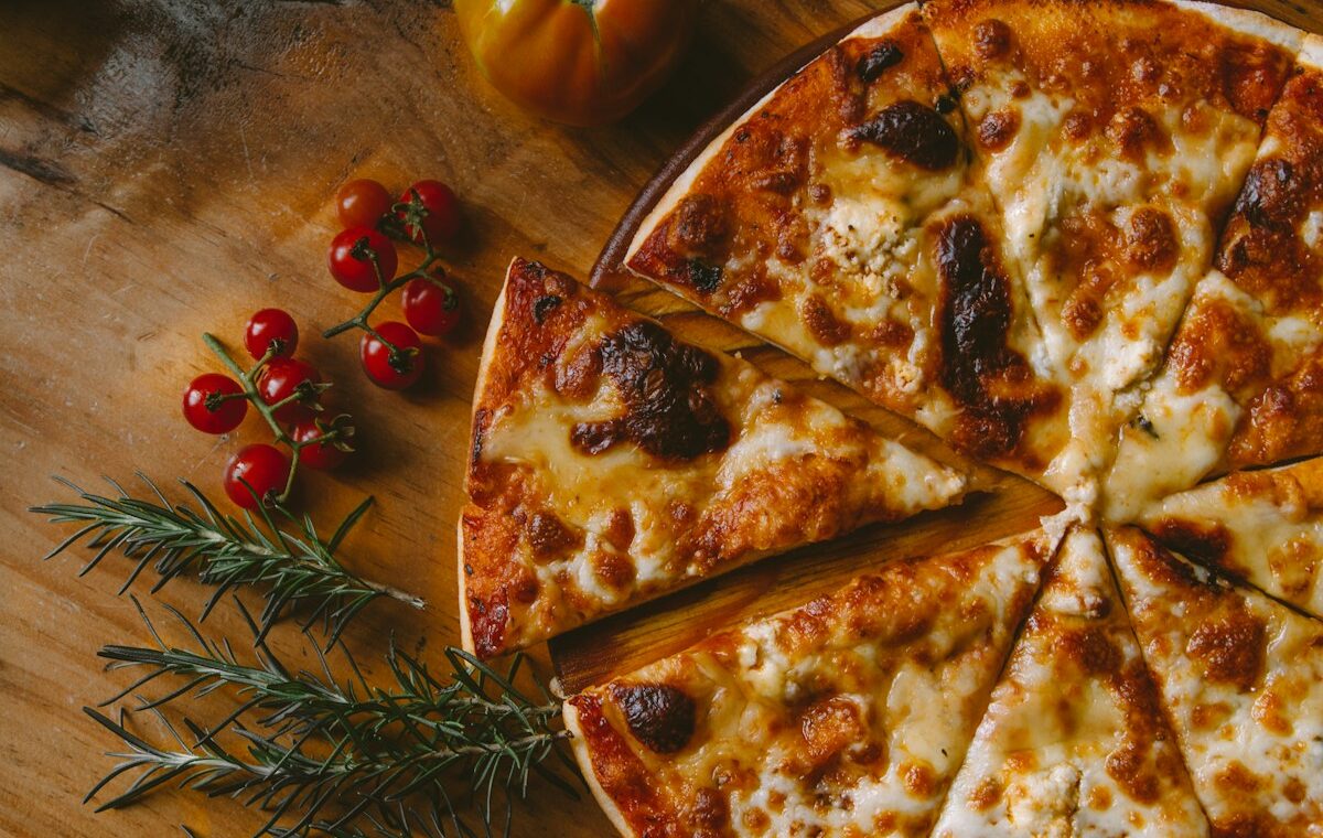 Freshly baked pizza representing Domino’s third-quarter revenue growth