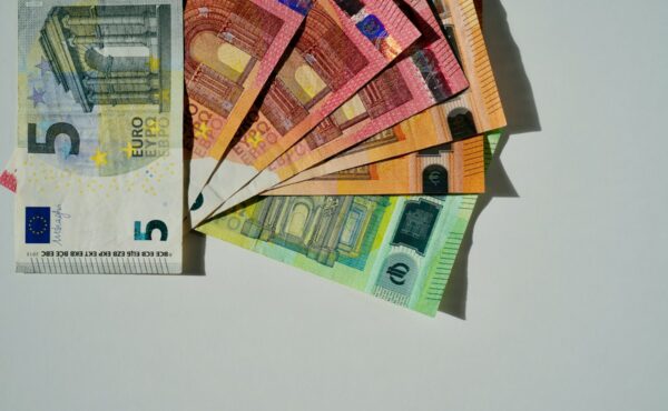Euro banknotes illustrating the ECB inflation outlook