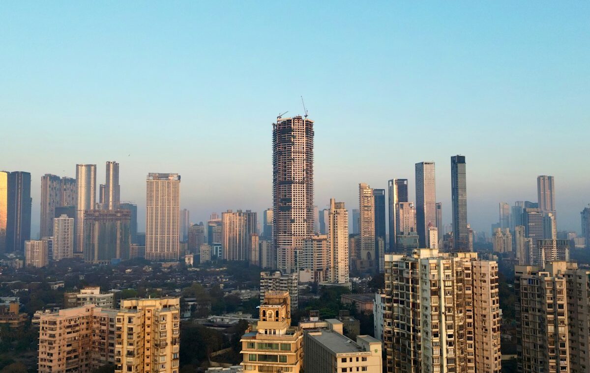 Mumbai financial district as the RBI rate hike lifts India borrowing costs
