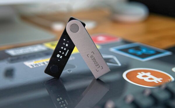 Ledger hardware wallet at the center of the CryptoBilis investigation