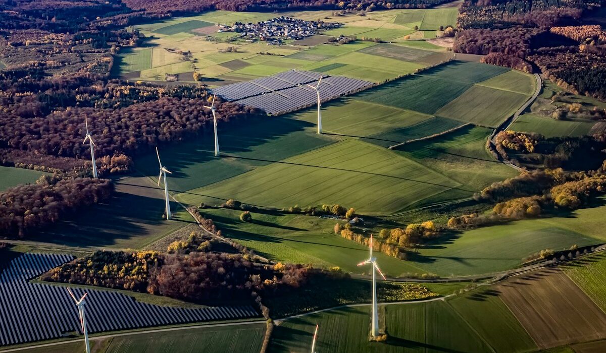 NextEra Energy earnings supported by wind and solar development